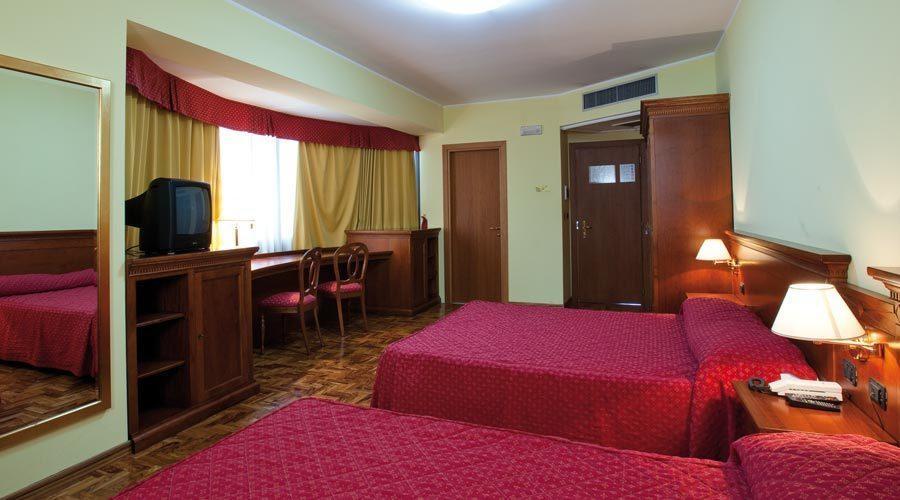 Albergo Ristorante Uliveto Veroli Kültér fotó