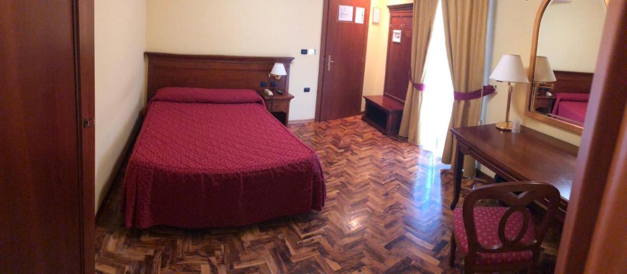 Albergo Ristorante Uliveto Veroli Kültér fotó