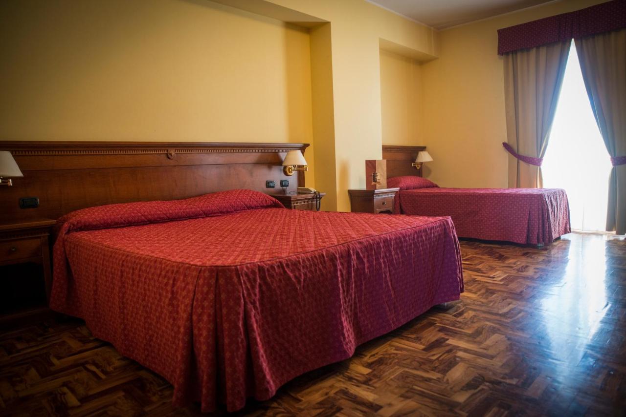 Albergo Ristorante Uliveto Veroli Kültér fotó